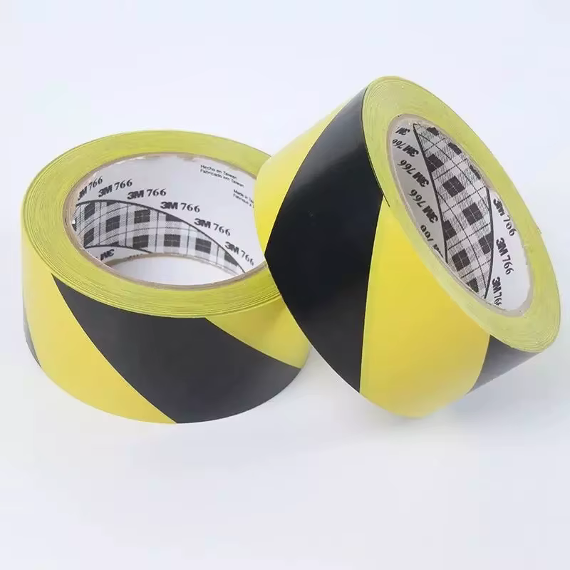 NASTRO ADESIVO VINILICO 50x 33 BICOLORE GIALLO NERO 3M 766I